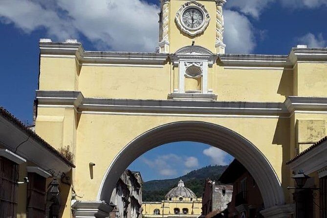 Towards ANTIGUA GUATEMALA From SAN SALVADOR - A Closer Look at the Tour Experience