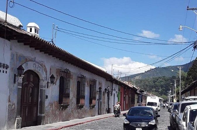 Towards ANTIGUA GUATEMALA From SAN SALVADOR - FAQs