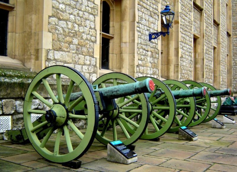 Tower of London and Tower Bridge Private Tour - Frequently Asked Questions