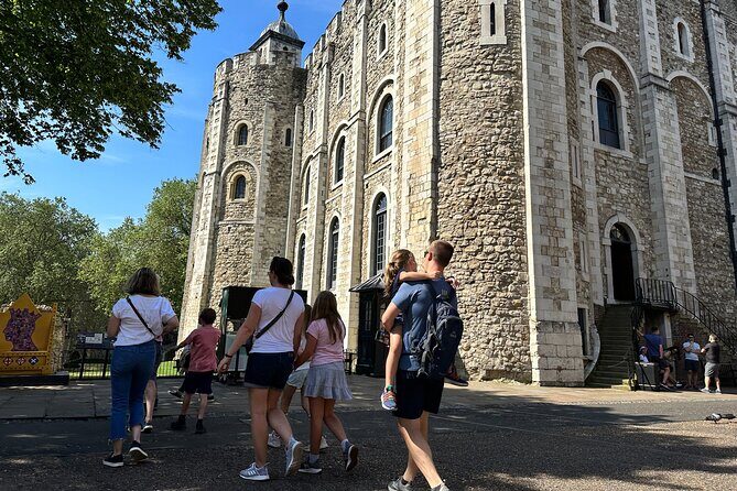 Tower of London for kids & families Private Guided Tour with pre-booked Tickets - FAQ
