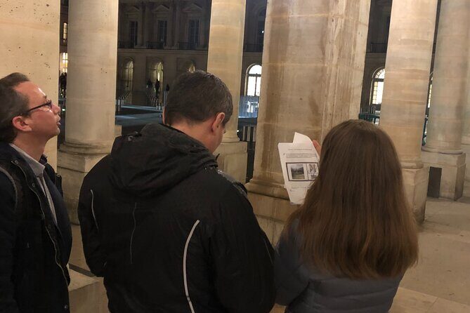 Track game in the Covered Passages of Paris - Exploring Paris Like a Detective: The Track Game in the Covered Passages