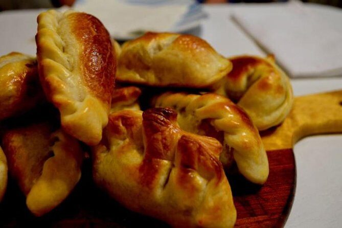 Traditional Argentinian Cooking Lesson in Buenos Aires - Savoring Your Creations with Argentine Wines