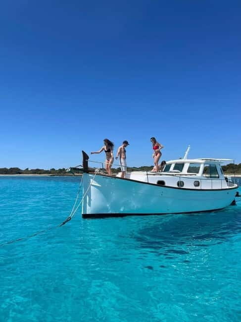 Traditional boat 10 beaches in the south of Menorca. Snorkeling, SUP and drinks - Value and Who It’s Best For