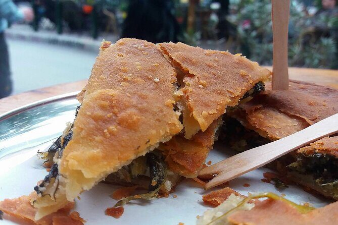 Traditional breakfast in markets with olive oil and honey tasting - A Closer Look at the Tour Itinerary