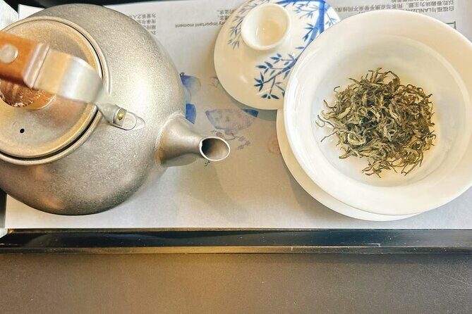 Traditional Chinese Tea Experience - Who Should Consider This Tour?