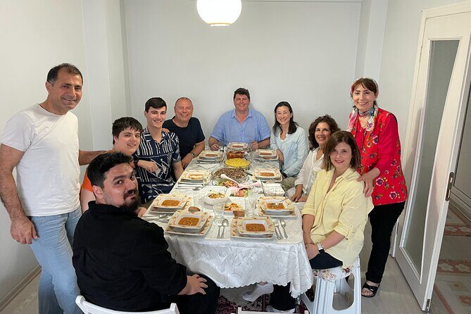 Traditional Family Dinner in Istanbul with with Eastern Family - Authentic Family Dinner in Istanbul with Eastern Family: A Genuine Taste of Local Life