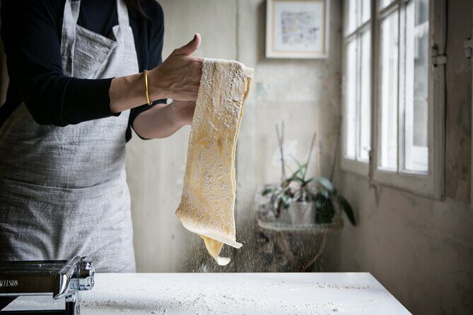 Traditional Farmhouse Cooking Experience in Lucca with Lunch or Dinner - Key Points