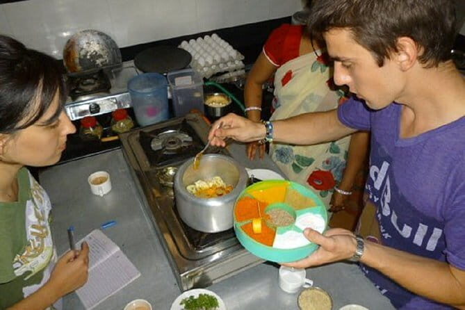 Traditional Food of Rajasthan Cooking Class Experience - Why This Cooking Class Works for Travelers