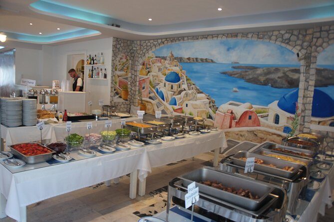 Traditional Greek Night live Music & Dinner Show in Santorini - The Sum Up: Who should consider this experience?