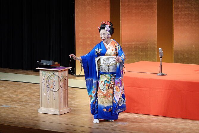 Traditional Japanese Comedy, Juggling & Magic Live Show in Tokyo - Key Points