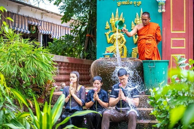 Traditional Khmer Water Blessing by Monk and Lotus Farm Visit - Discovering Cambodia’s Spiritual Heart: The Khmer Water Blessing and Lotus Farm Tour