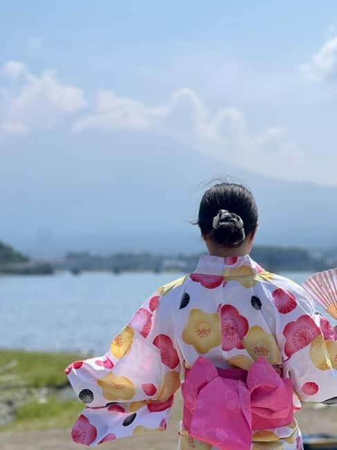 Traditional Kimono Rental near Mt Fuji and Lake Kawaguchiko - Key Points