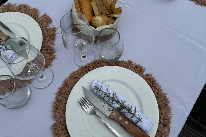 Traditional lunch with pairing, private cooking class and show - Why This Tour Really Works