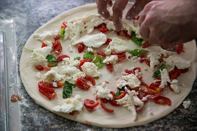 Traditional Pizza Class in Naples, pizza maker for a day. - A Closer Look at the Traditional Pizza Class in Naples