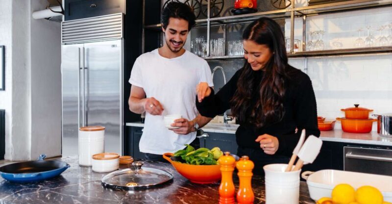 Traditional Spanish Home Dinner - Key Points