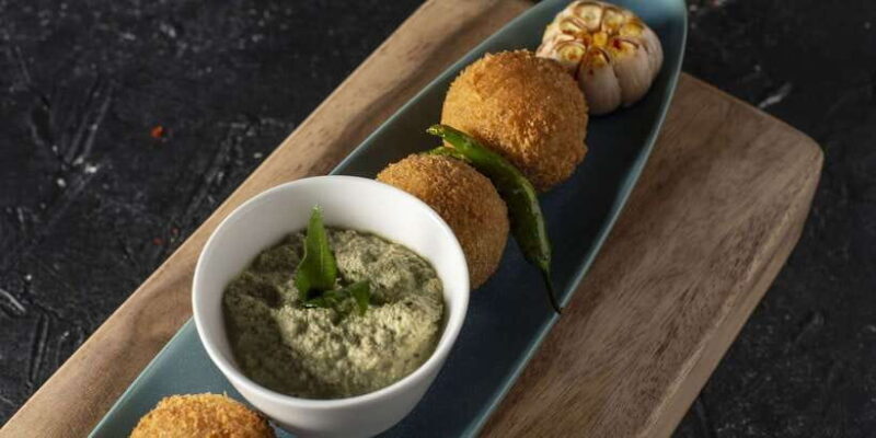 Traditional Sri Lankan Gourmet Lunch/Dinner Experience - Traditional Sri Lankan Gourmet Lunch/Dinner Experience: An Authentic Taste of the Pearl Island