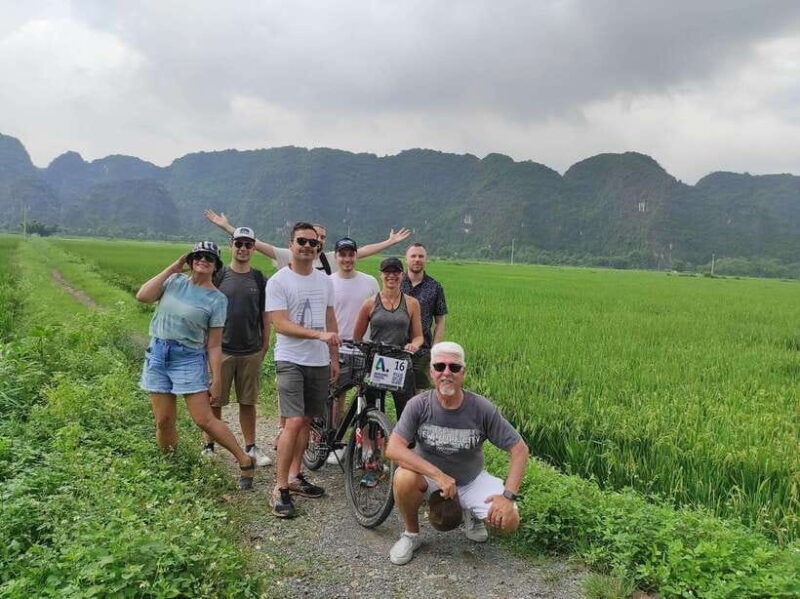 Trang An - Mua Cave - Hoa Lu - Biking- visiting local family - Who Should Consider This Tour?