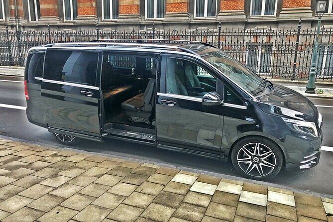 Transfer Brussels Airport  Brussels MB V Class 7 PAX (ONE WAY) - In-Depth Review of the Brussels Airport to Brussels City Center Transfer
