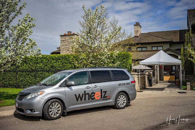 Transfer Buffalo Niagara International Airport BUF to Niagara-on-the-Lake,Canada - The True Value of a Private Airport Transfer