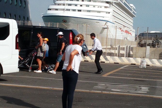 Transfer Civitavecchia Port to Rome with 3 hours Rome Tour - The Experience in Detail