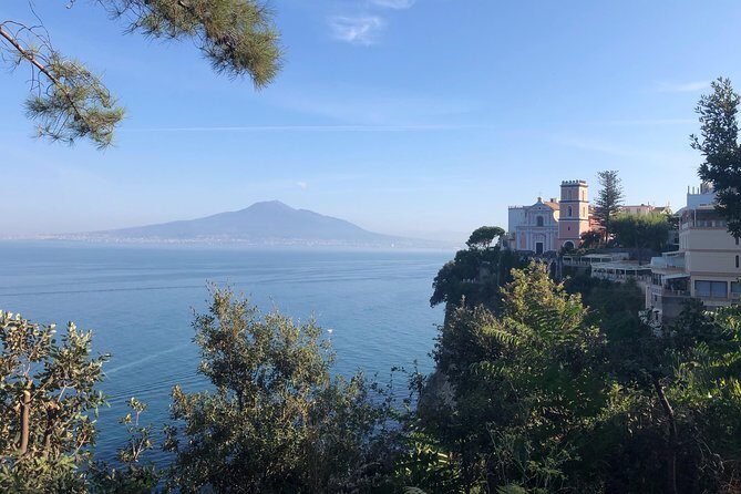 Transfer from Civitavecchia to Sorrento - Key Points