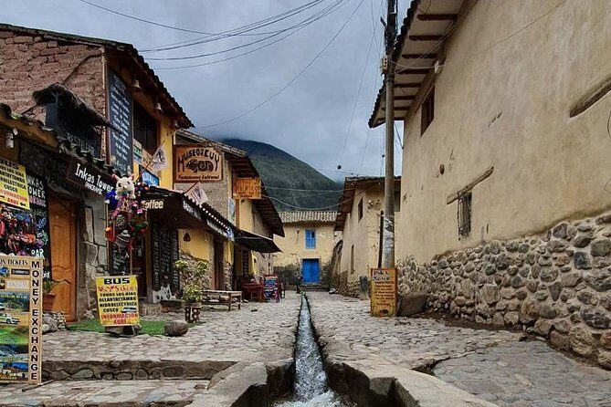 Transfer from Cusco to Ollantaytambo - A Detailed Look at the Transfer Experience