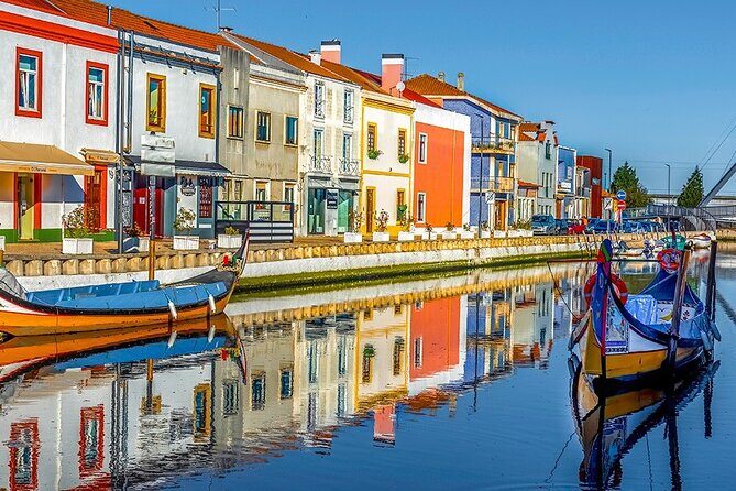Transfer from Lisbon - Porto (Stopping in Óbidos, Nazaré and Aveiro) - FAQ