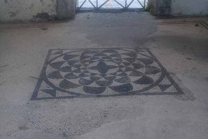 Transfer From Naples area to Sorrento with 2hr stop in Pompeii - FAQ