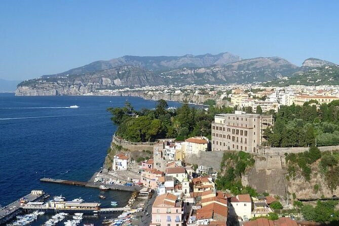 Transfer from Naples to Amalfi Coast or Return - A Detailed Look at the Transfer Experience
