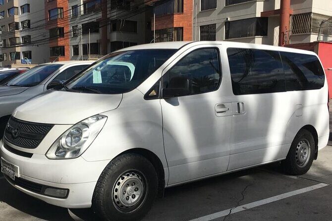 Transfer from or to Airport Mariscal Sucre (one way) - Key Points