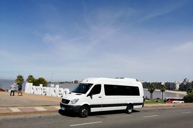 TRANSFER FROM OR TO THE AIRPORT (4 to 12 paxs) - Key Points