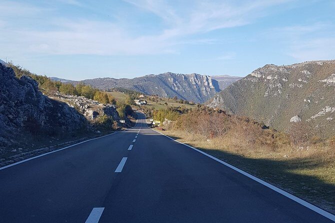 Transfer from Podgorica to Sarajevo - Smooth and Comfortable Transfer from Podgorica to Sarajevo