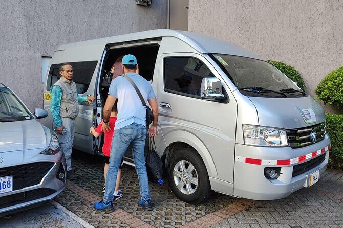 Transfer from San Jose Airport to Fiesta Resort Puntarenas - Key Points