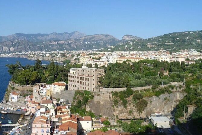 Transfer from Sorrento to Naples or Return - Breaking Down the Itinerary and the Experience