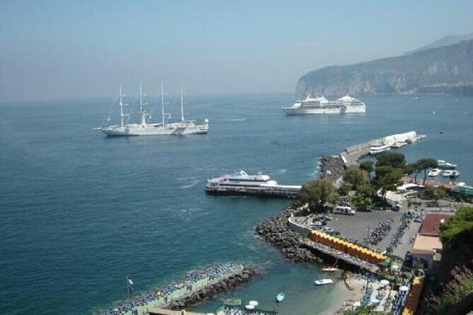 Transfer from Sorrento to Naples or vice versa - Transfer from Sorrento to Naples or vice versa
