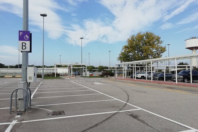 Transfer from Venice Airport to Trieste - Who Will Love This Service?