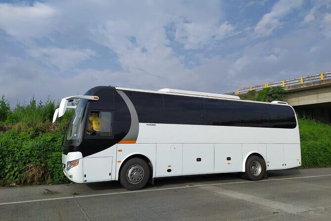 Transfer In from Quito's Airport to the city - Efficient and Comfortable Arrival: Transfer In from Quito’s Airport to the City