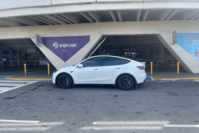 Transfer in Tesla from SDQ Airport to Santo Domingo - Frequently Asked Questions