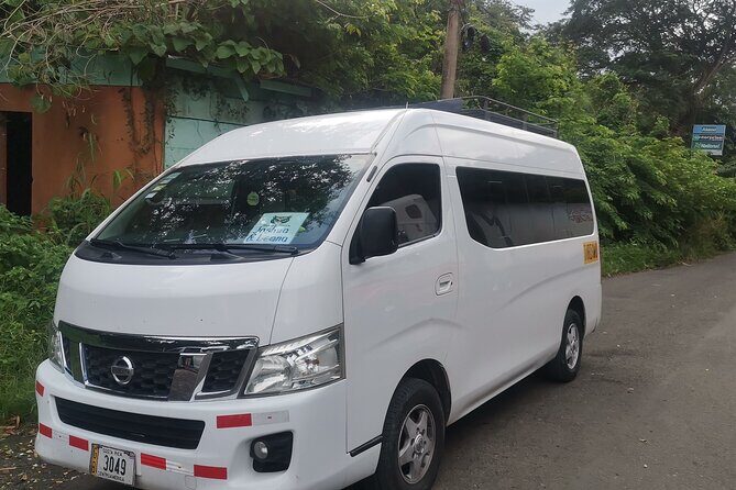 Transfer Liberia Airport to Planet Hollywood or Andaz Papagayo, ROUND TRIP. - Key Points