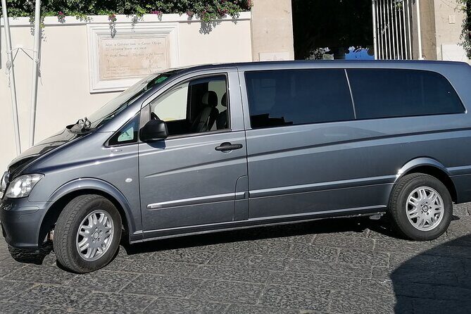 Transfer Naples Praiano or vice versa - Transfer Naples Praiano or vice versa: A detailed look at this private transfer service