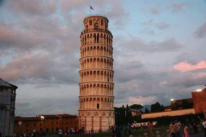 Transfer Rome to Florence with a stop in a Tuscany city - Key Points