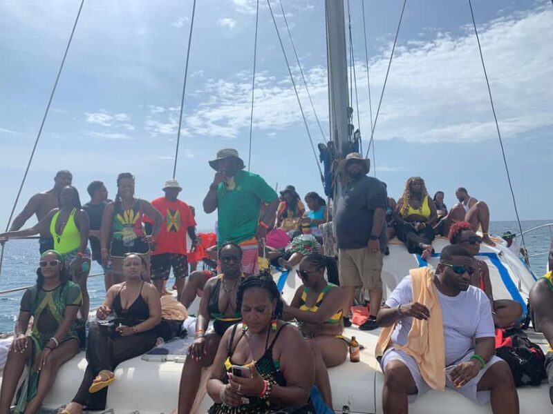 Transfer Taxi to Negril Catamaran Cruise from Falmout Resort - FAQ