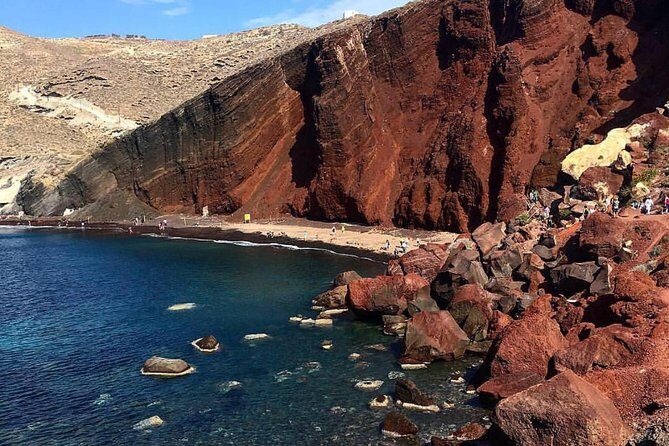Transfer to Akrotiri - In-Depth Look at the Transfer Experience