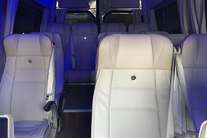 Transfer to Akrotiri - Comparing this Service to Other Transport Options