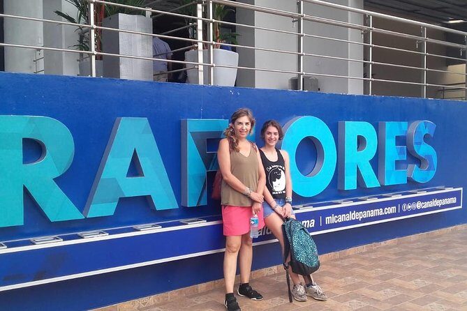 Transfer to Panama Canal (Miraflores Locks) - A Detailed Look at the Transfer to Panama Canal (Miraflores Locks)
