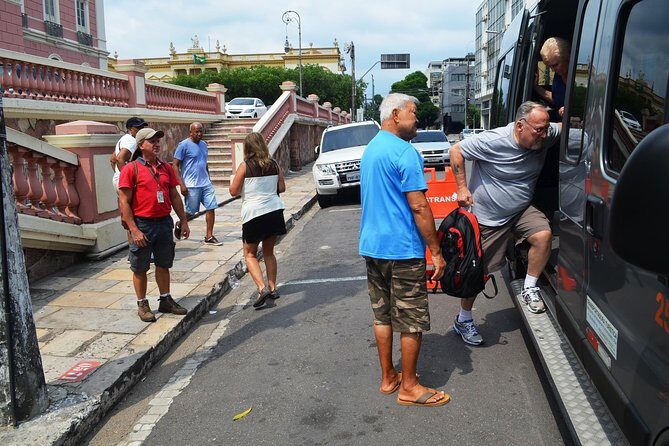 Transfers from the airport to any place in Manaus City - In-Depth Review of the Manaus Airport Transfer Service