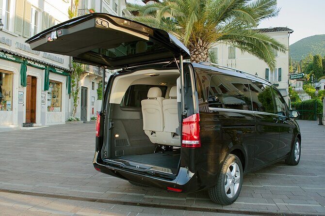Transfers to Runaway Bay (Grand Bahia Principe) from Kingston. - Quick Overview of the Kingston to Runaway Bay Transfer