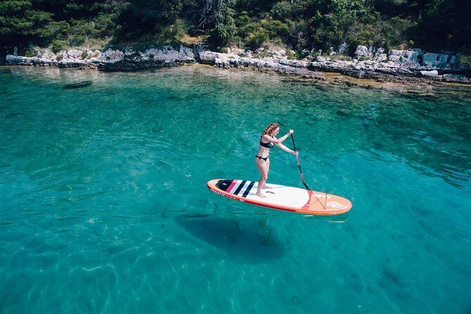 TRANSPARENT KAYAKING or SUP-ing AROUND ISLANDS - What Makes It Stand Out?
