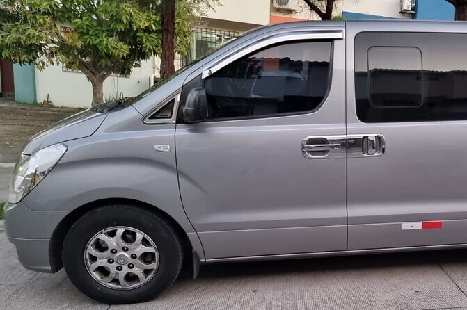 TRANSPORTATION TO THE AIRPORT FOR GROUPS OR FAMILIES - Key Points