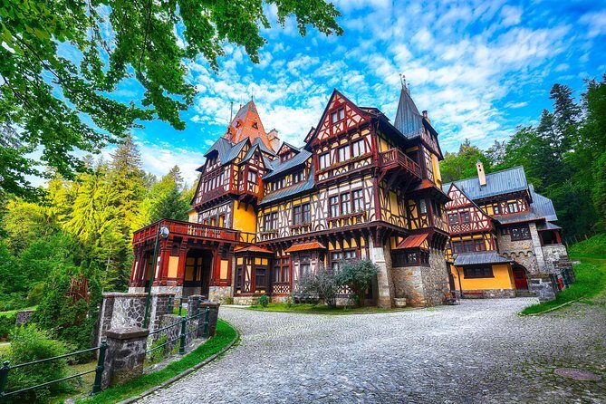 Transylvania and Dracula Castle Full Day Tour from Bucharest - What to Expect from the Tour